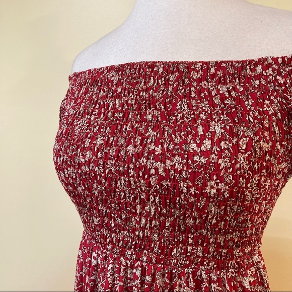 Off Shoulder Red Floral Smocked Dress Two Front Slits Short Sleeves - Picture 5 of 5